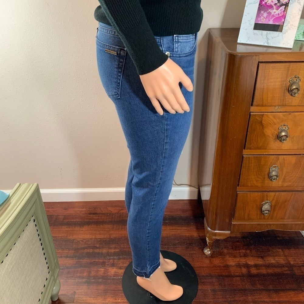 Michael Kors Blue Denim Logo Izzy SKINNY Jeans - Picture 7 of 12